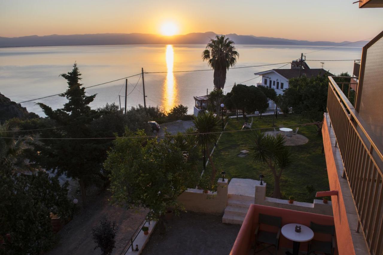Hotel Milton Mavrovouni  Exterior photo